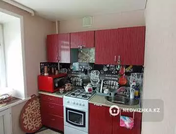 2-комнатная квартира, этаж 3 из 12, 46 м²