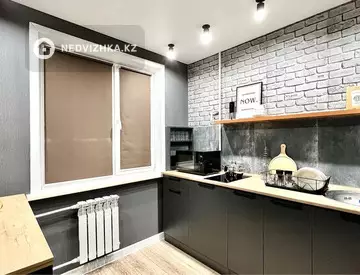 1-комнатная квартира, этаж 3 из 5, 40 м², посуточно