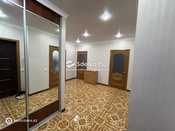 3-комнатная квартира, этаж 6 из 9, 88 м²