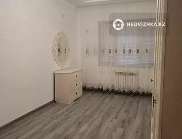 2-комнатная квартира, этаж 1 из 7, 78 м², на длительный срок