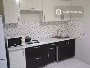 1-комнатная квартира, этаж 4 из 25, 41 м²