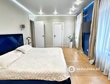 4-комнатная квартира, этаж 1 из 3, 155 м²