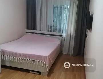 3-комнатная квартира, этаж 3 из 5, 60 м²