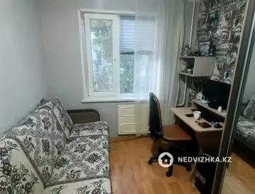 3-комнатная квартира, этаж 4 из 5, 48 м²