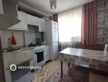 2-комнатная квартира, этаж 3 из 6, 55 м²