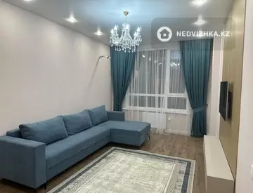 2-комнатная квартира, этаж 8 из 9, 60 м², на длительный срок