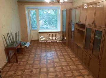 3-комнатная квартира, этаж 3 из 5, 62 м²