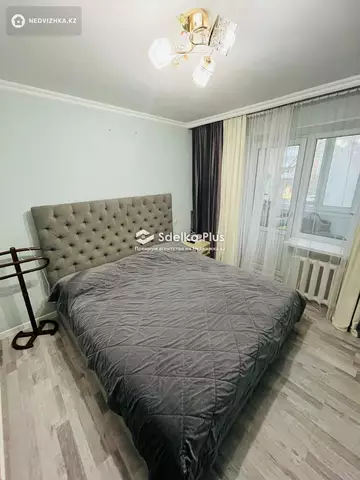 4-комнатная квартира, этаж 2 из 3, 86 м²