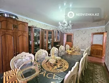 4-комнатная квартира, этаж 2 из 5, 72 м²