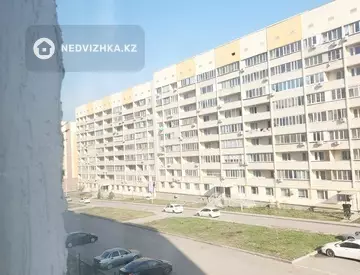 1-комнатная квартира, этаж 4 из 9, 17 м²