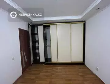 2-комнатная квартира, этаж 2 из 4, 45 м², на длительный срок