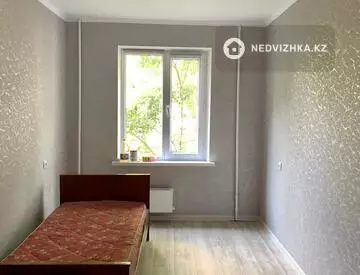 3-комнатная квартира, этаж 4 из 5, 60 м²