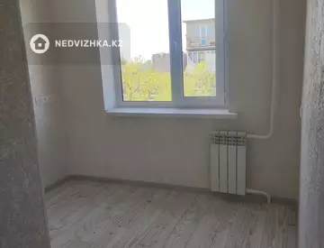 2-комнатная квартира, этаж 4 из 5, 45 м²