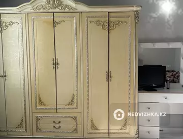 1-комнатная квартира, этаж 1 из 3, 38 м², на длительный срок