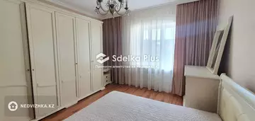 3-комнатная квартира, этаж 3 из 5, 90 м²