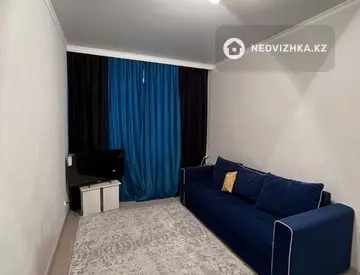 1-комнатная квартира, этаж 9 из 9, 38 м²