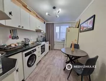 1-комнатная квартира, этаж 1 из 9, 32 м²