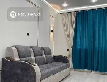 1-комнатная квартира, этаж 8 из 16, 38 м²