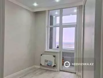 2-комнатная квартира, этаж 14 из 15, 40 м²