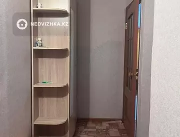 3-комнатная квартира, этаж 2 из 5, 49 м²