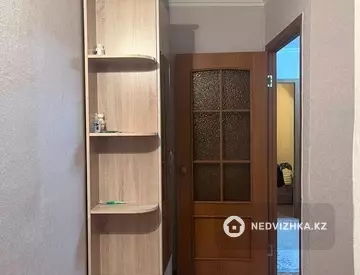 3-комнатная квартира, этаж 2 из 5, 49 м²