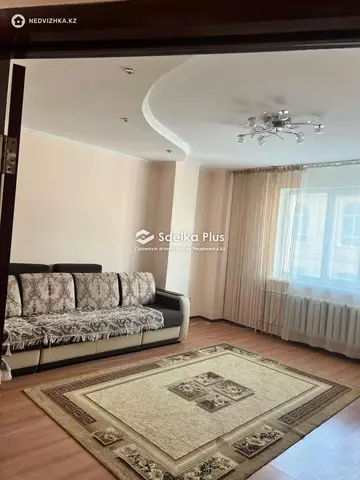 2-комнатная квартира, этаж 4 из 10, 66 м²