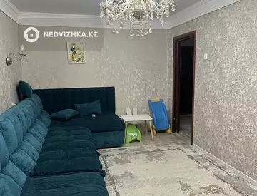 3-комнатная квартира, этаж 3 из 5, 62 м²