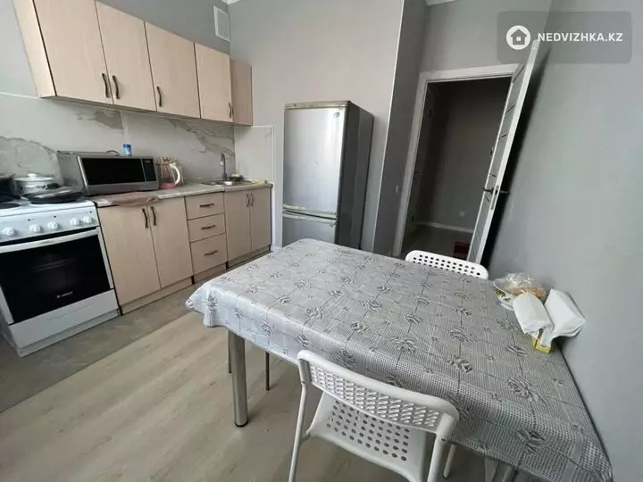 54 м², 2-комнатная квартира, этаж 2 из 7, 54 м², изображение - 1