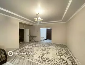 2-комнатная квартира, этаж 8 из 16, 90 м²