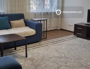 3-комнатная квартира, этаж 2 из 3, 89 м², на длительный срок