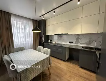 60 м², 2-комнатная квартира, этаж 2 из 10, 60 м², изображение - 11