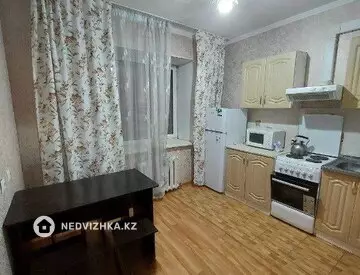 1-комнатная квартира, этаж 1 из 9, 38 м²