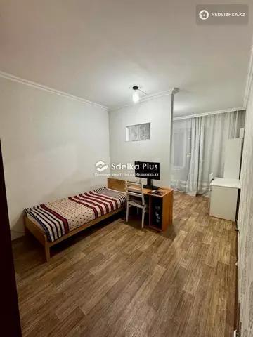 3-комнатная квартира, этаж 3 из 9, 80 м²