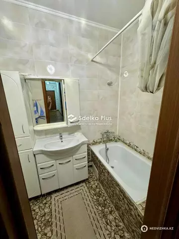 3-комнатная квартира, этаж 3 из 9, 80 м²