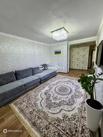 3-комнатная квартира, этаж 3 из 9, 80 м²