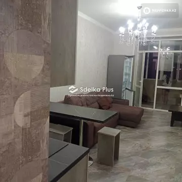 2-комнатная квартира, этаж 4 из 12, 46 м²