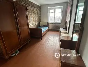 2-комнатная квартира, этаж 4 из 5, 44 м²