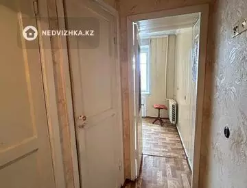 2-комнатная квартира, этаж 4 из 5, 44 м²