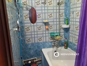 1-комнатная квартира, этаж 3 из 5, 33 м²