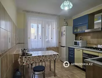 70 м², 3-комнатная квартира, этаж 2 из 5, 70 м², изображение - 5