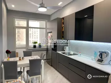 4-комнатная квартира, этаж 3 из 7, 114 м²