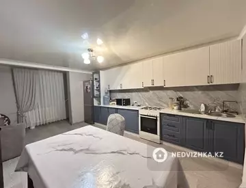 5-комнатный дом, 10 соток, 120 м²