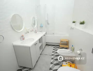 194 м², 4-комнатная квартира, этаж 5 из 3, 194 м², изображение - 19