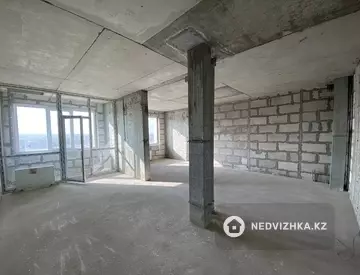 2-комнатная квартира, этаж 8 из 9, 45 м²