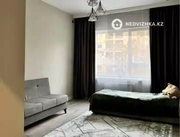 3-комнатная квартира, этаж 2 из 17, 102 м²