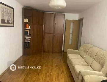 1-комнатная квартира, этаж 1 из 5, 32 м²