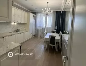 3-комнатная квартира, этаж 7 из 12, 106 м²