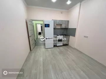 2-комнатная квартира, этаж 3 из 12, 42 м²