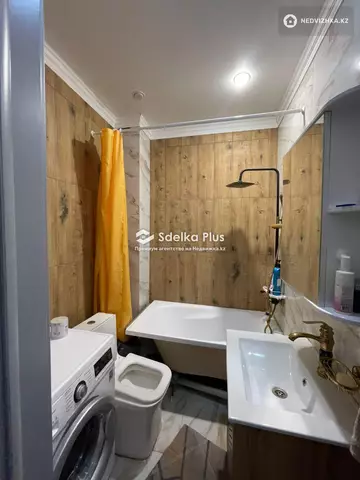 3-комнатная квартира, этаж 2 из 14, 84 м²