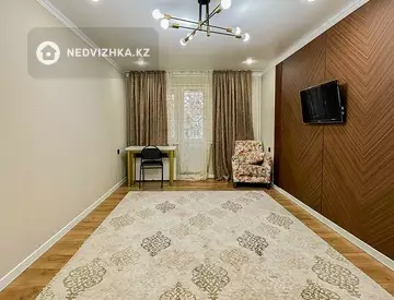 3-комнатная квартира, этаж 2 из 4, 60 м²